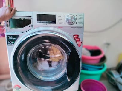 Vadodara Service Center - Service And Repairing Center business photograph