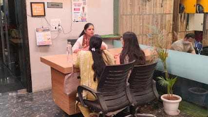 Diet Fit India I Dietician Rashmi I SMS Hospital business photograph