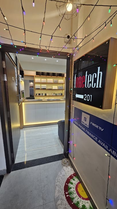 Fonetech - iPhone and MacBook Buy, Sales & Service Center business photograph