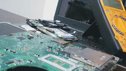 Laptop Care(SK TECH) business photograph