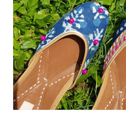 Raeez business photograph