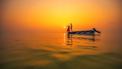 Shutter Boat business photograph