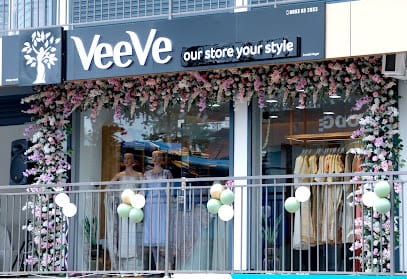 Veeve business photograph