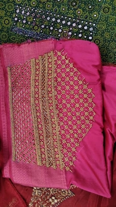 AJ DESIGNER BOUTIQUE business photograph