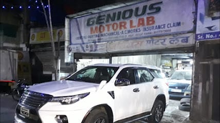 Genius Motor Lab business photograph