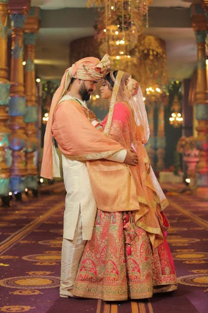 Laljees Bridal Store - bridal jewellery on rent / kalira chura shop / jewellery for bridal / bridal accessories in delhi business photograph