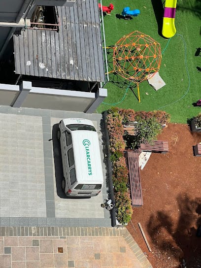 Clearcarrys business photograph