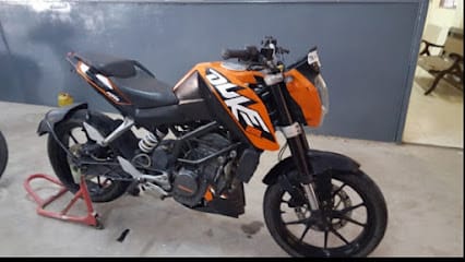 Bike on Bike doorstep bike service 24/7 business photograph