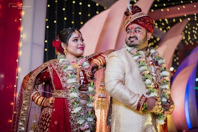 Dweddingcrew business photograph