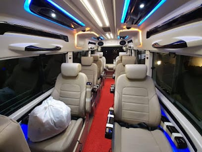 Doon Tempo Traveller business photograph