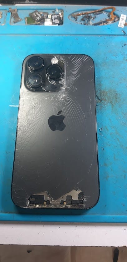 Vidhi mobile & iphone repair business photograph
