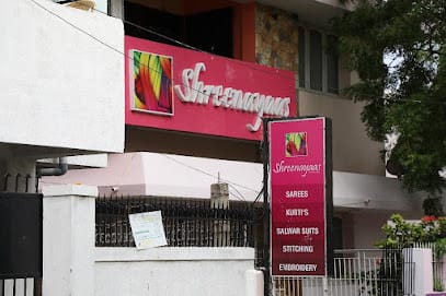 Shreenayaas business photograph