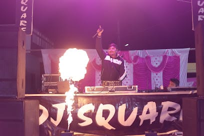 DJ SQUARE EVENT business photograph