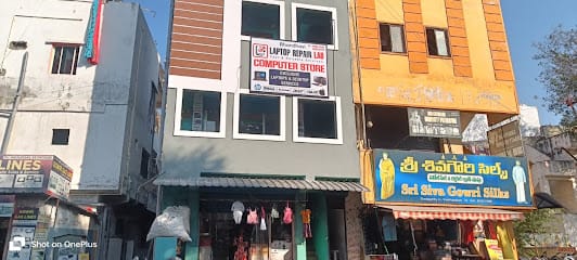 Laptop Repair Lab business photograph