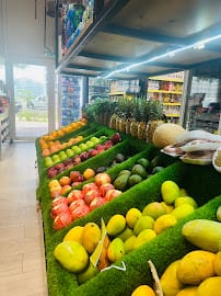 Jef The Grocer business photograph