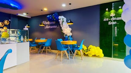 Dairish Ice Cream cafe business photograph