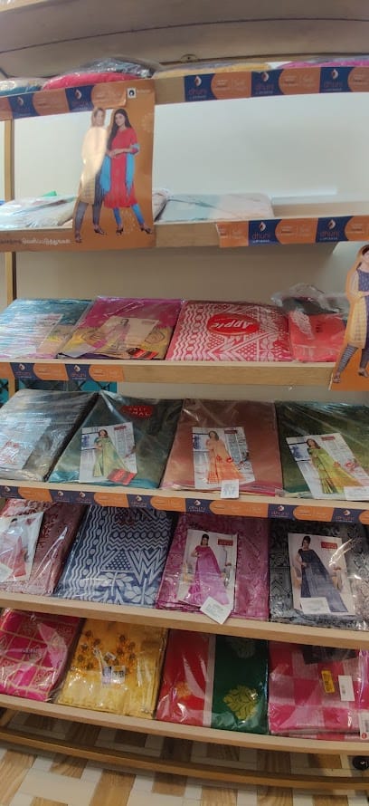 R K Fashion's business photograph