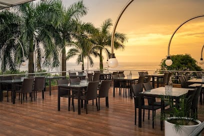 Waterfront Cafe by Westbay business photograph