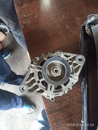 Phili automobile and reparing business photograph