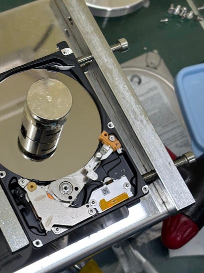 STAT Data Recoverys business photograph