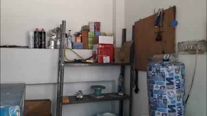 Mohsin Aircon business photograph