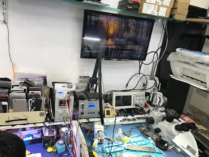 R P International Dell hp lenovo acer macbook repair specialist business photograph