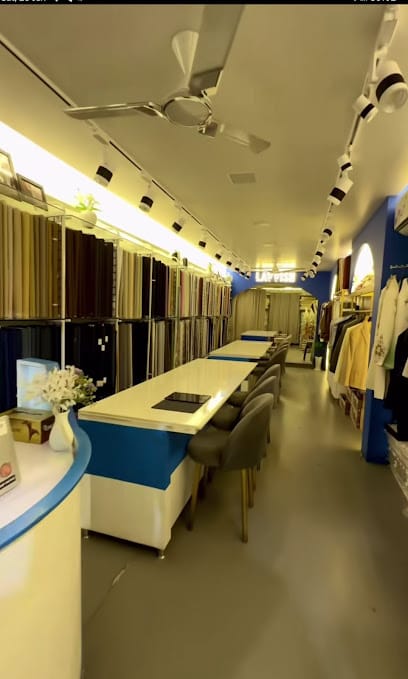 LAVVISH BOUTIQUE business photograph