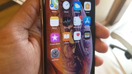 Mobile Service Center business photograph