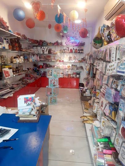 Let's Party Balloon decoration business photograph