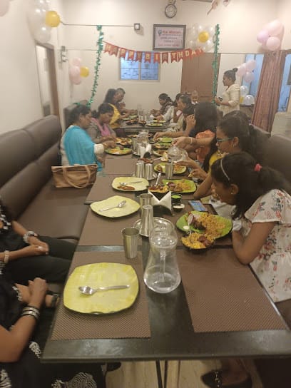 Kaimanam business photograph