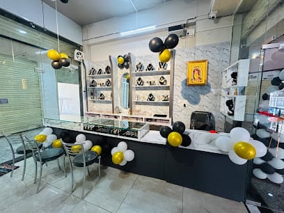 Anmol Aabhushan business photograph