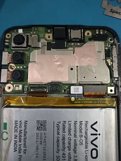 Kavin Mobile Service centre business photograph