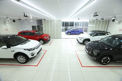 Leuchten Auto Detailing Cochin business photograph