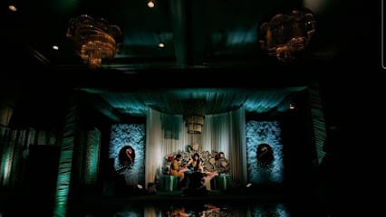 Occasionsuper business photograph