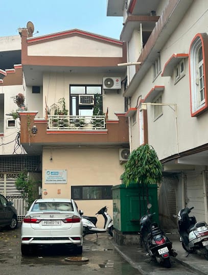 Wearwell Dresses business photograph