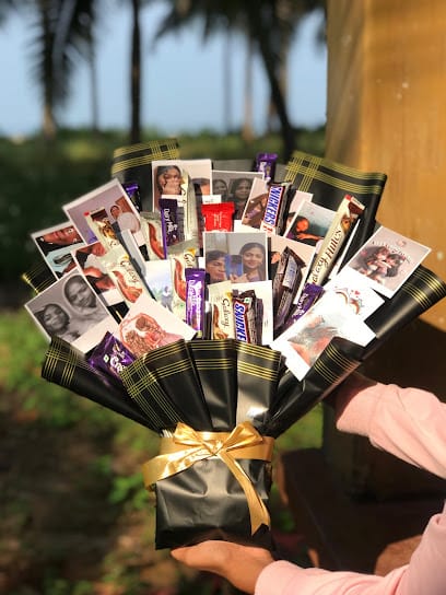 @hobby_hub._ business photograph