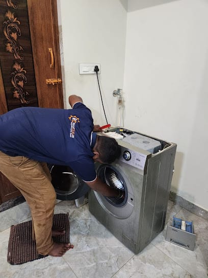 RightCliq Concepts business photograph