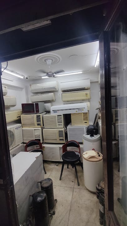 OLD Electronics business photograph