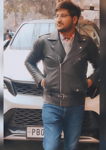 R.S. LEATHER STORE business photograph