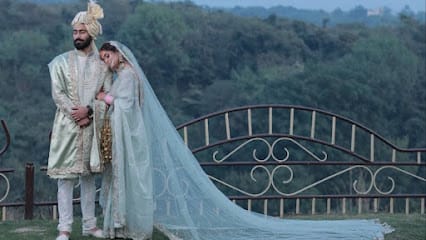 Pooja Peshoria - Designer Clothing Store business photograph