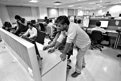 Solidale Infotech- iPhone, Android Mobile Apps in Delhi Noida & website Designing company in Delhi business photograph