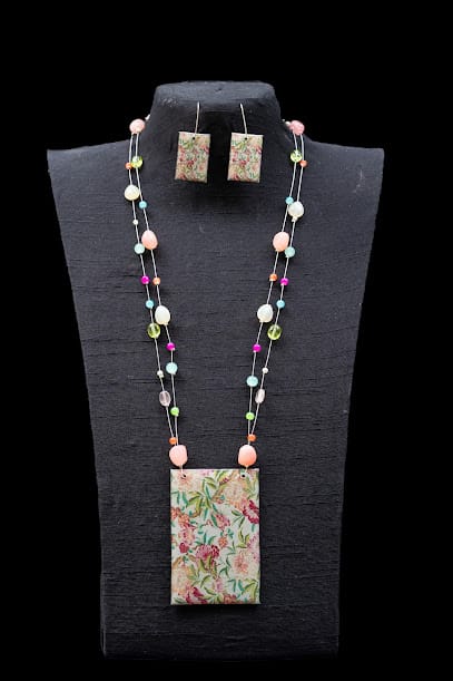 Maniyukta Handmade Jewellery business photograph