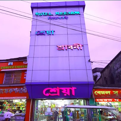 SHREYA business photograph