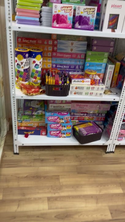 Etrending- Toys and Games business photograph