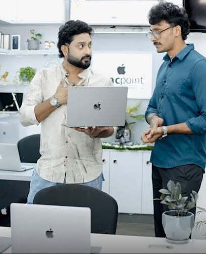 MacPoint business photograph