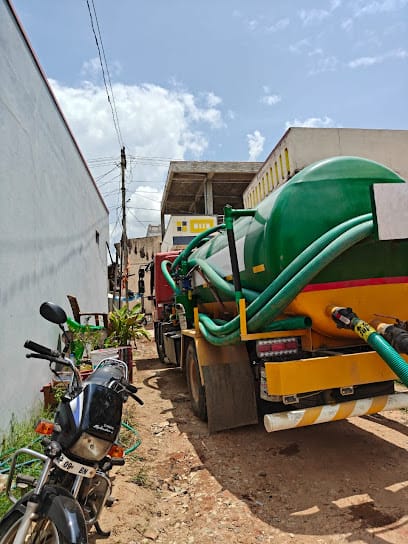 Green Septic Tank Cleaner business photograph