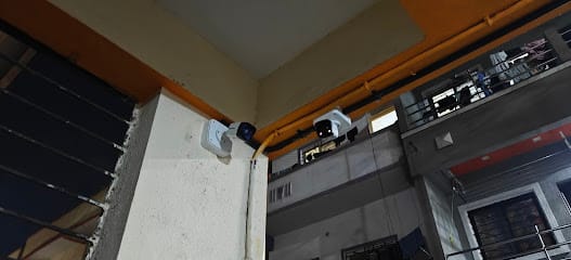 YTECH COMPUTERS SHOPY business photograph