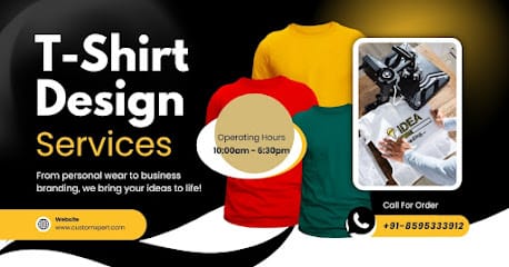 CustomXpert business photograph