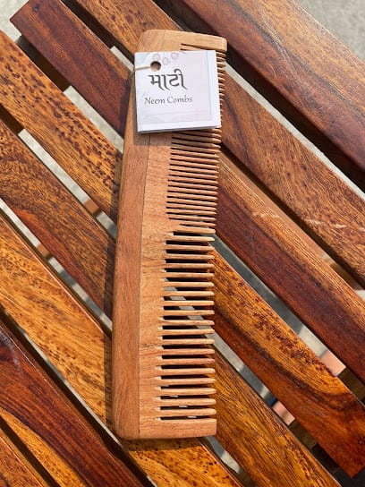 Maati (Natural Haircare & Skincare Products) - Maaticare business photograph