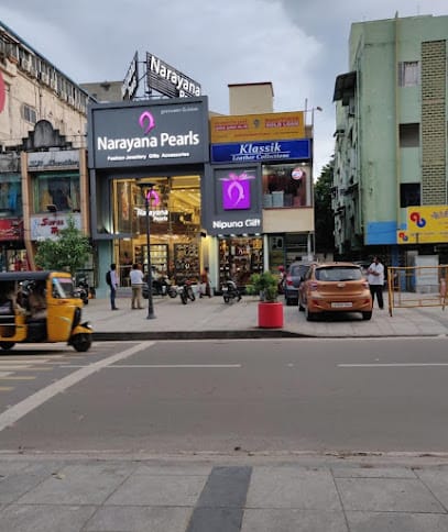 Nipuna Gifts business photograph